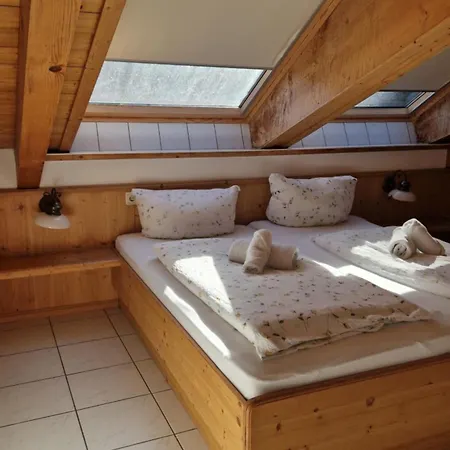 Apartment Felsennest Niederdorla